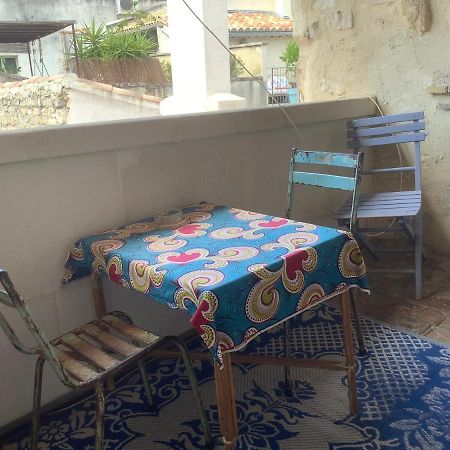 Blue Bambou Διαμέρισμα Αρλ Εξωτερικό φωτογραφία