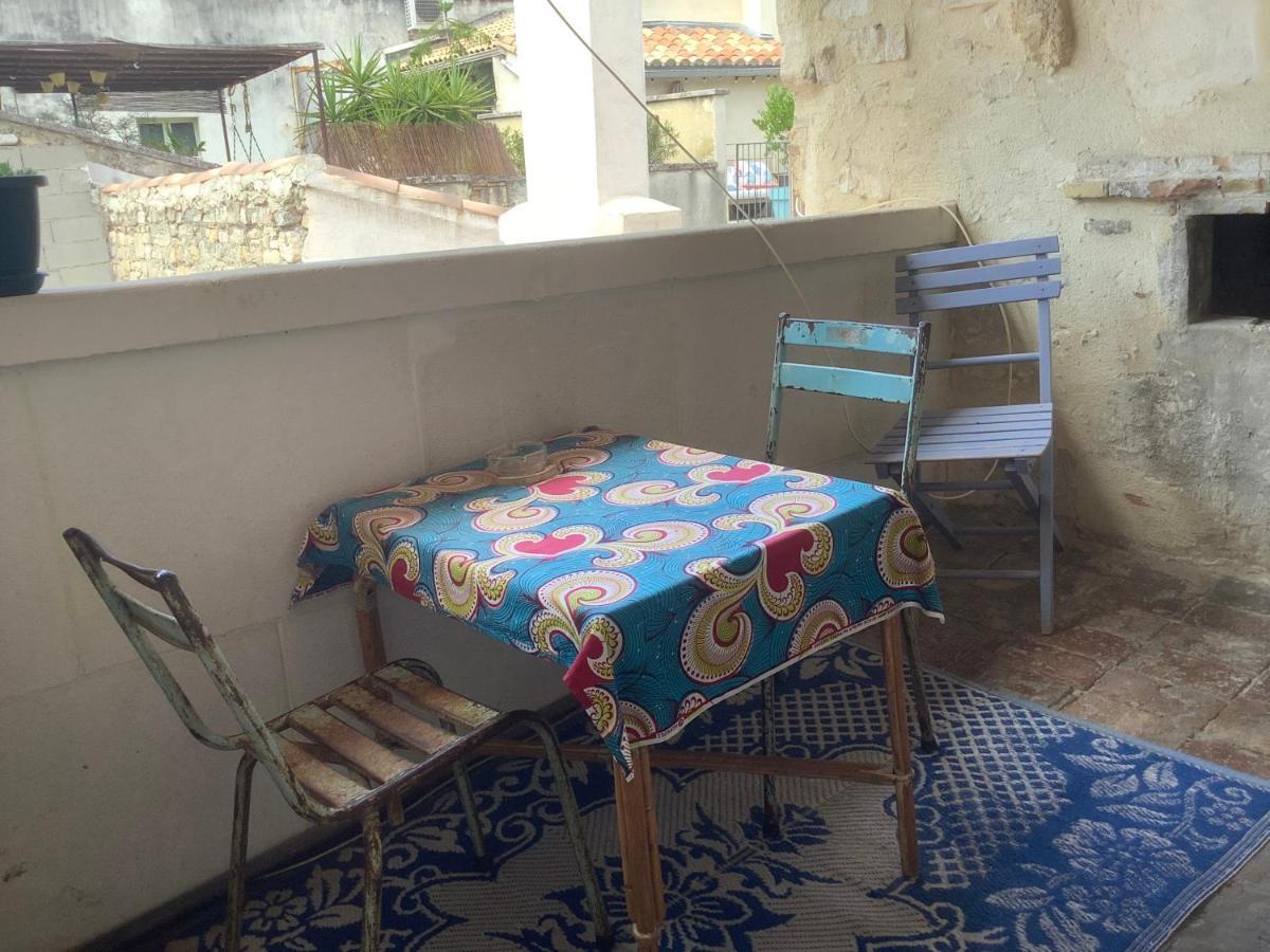 Blue Bambou Διαμέρισμα Αρλ Εξωτερικό φωτογραφία